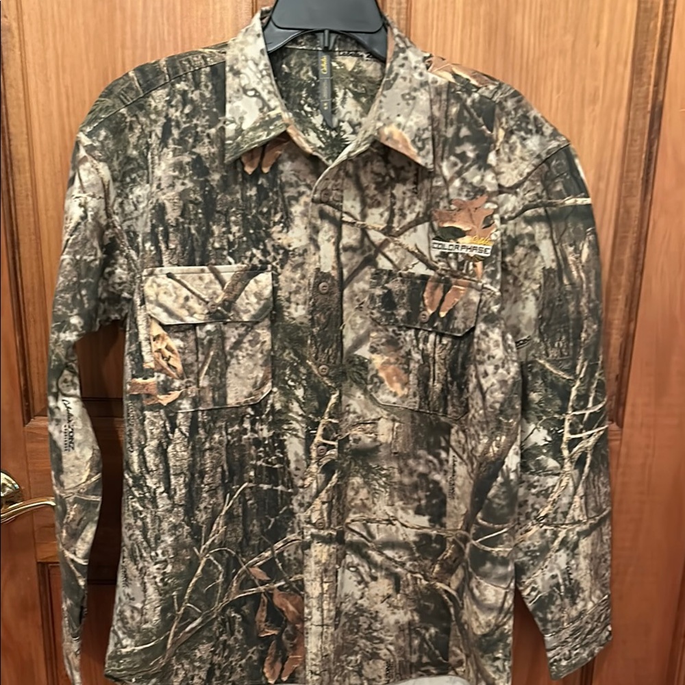 Cabela’s Camo Outdoor shirt ZONZ